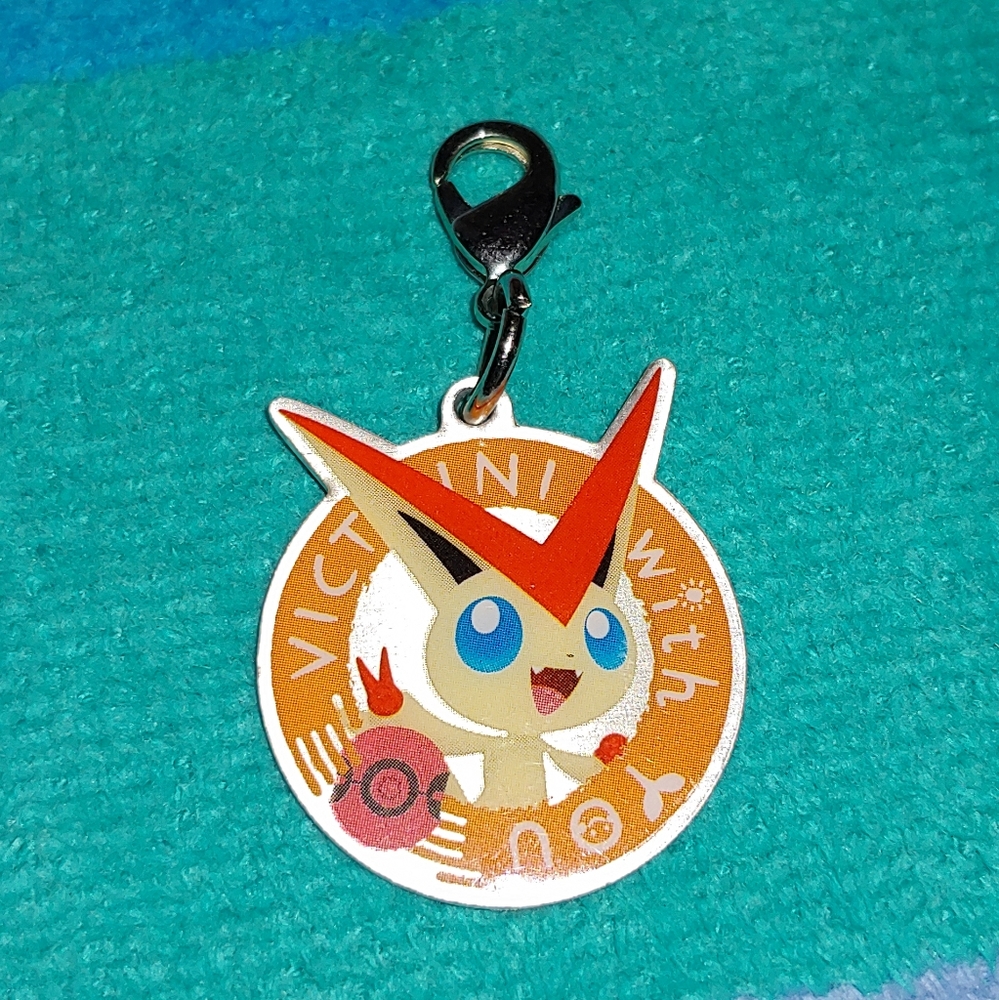 Pokemon with you Victini Keychain!
